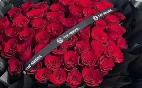 一束玫瑰花的价格，花朵的支数会影响售价